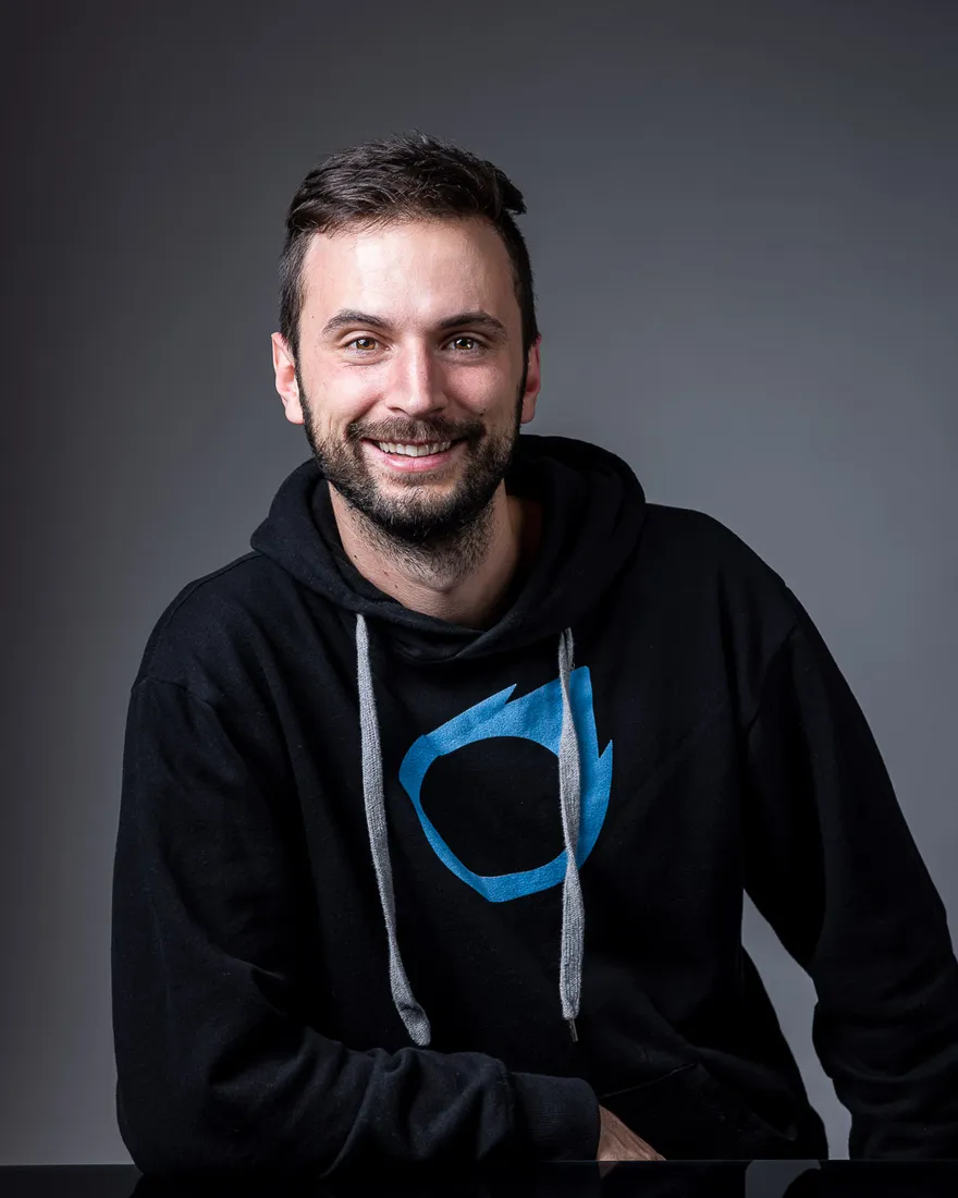 Luis Gispert, Software Engineering